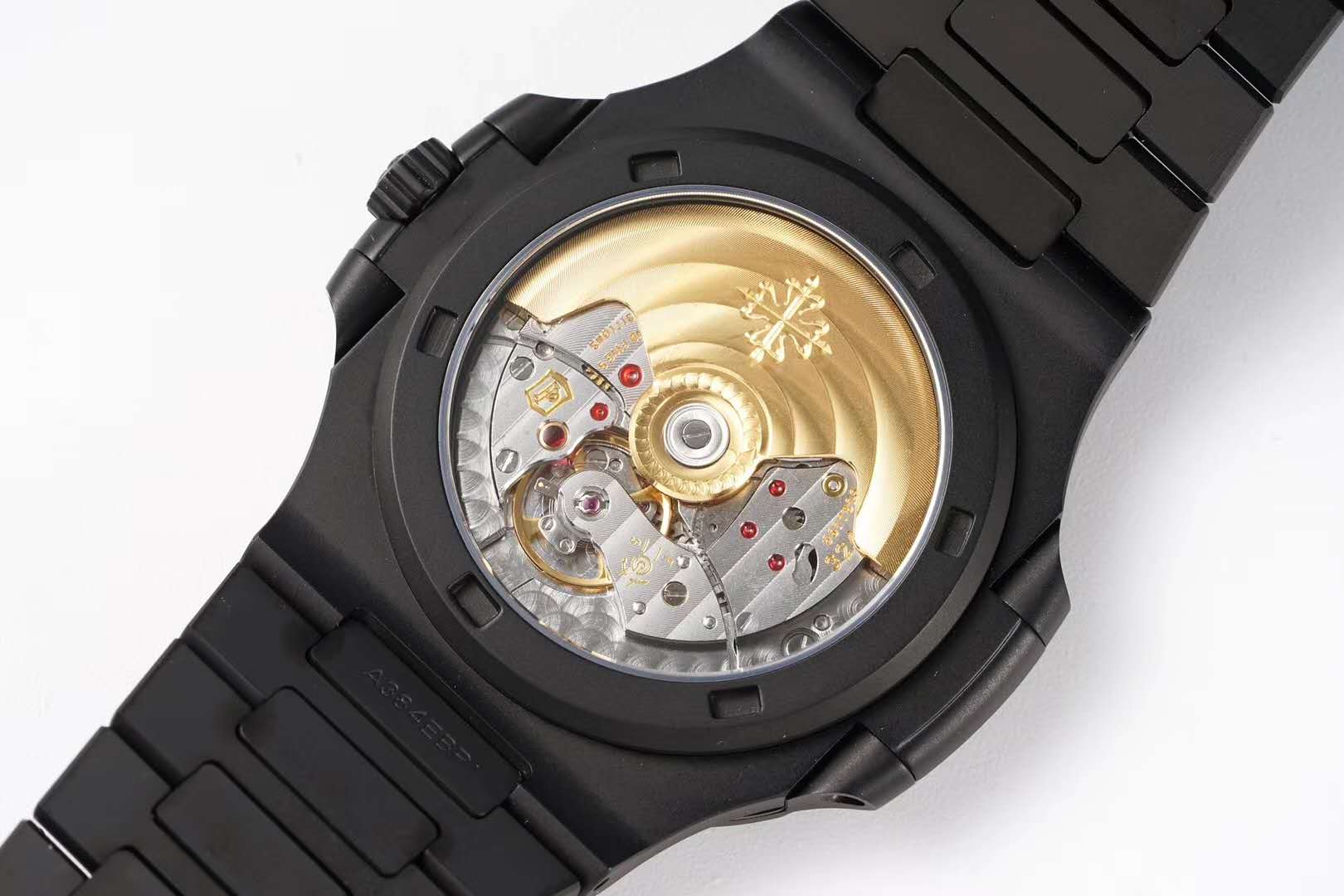 Nautilus Jumbo 5711’Black Venom Limited Edition’ White Dial