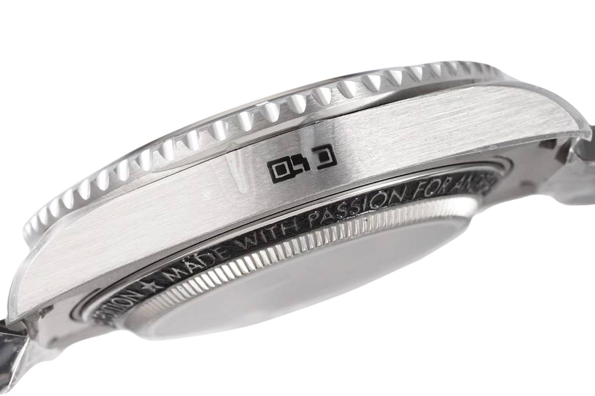 Andrea Pirlo Project 114060 Submariner