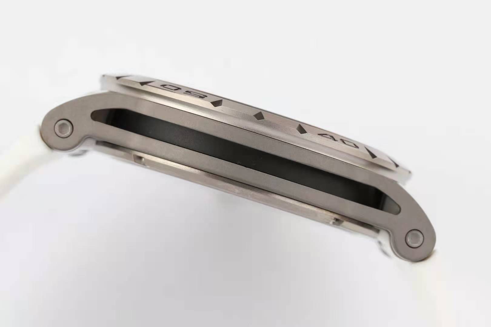 Excalibur Spider Skeleton Flying Tourbillon with White Rubber Strap