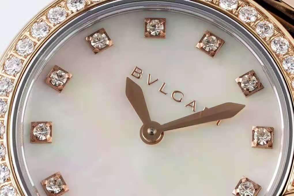 Lvcea MOP Dial in Rose Gold/Steel with D1am0nd Bezel