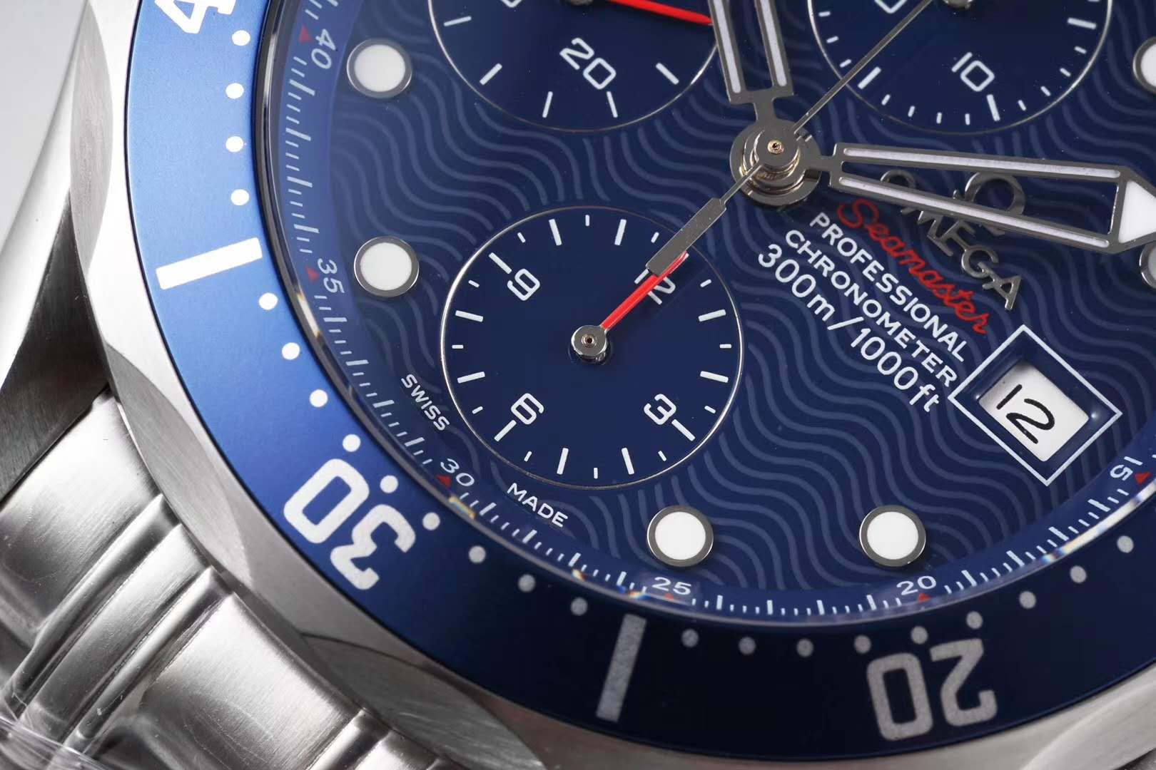 Seamaster Diver 300m Chronograph Blue Dial on Bracelet