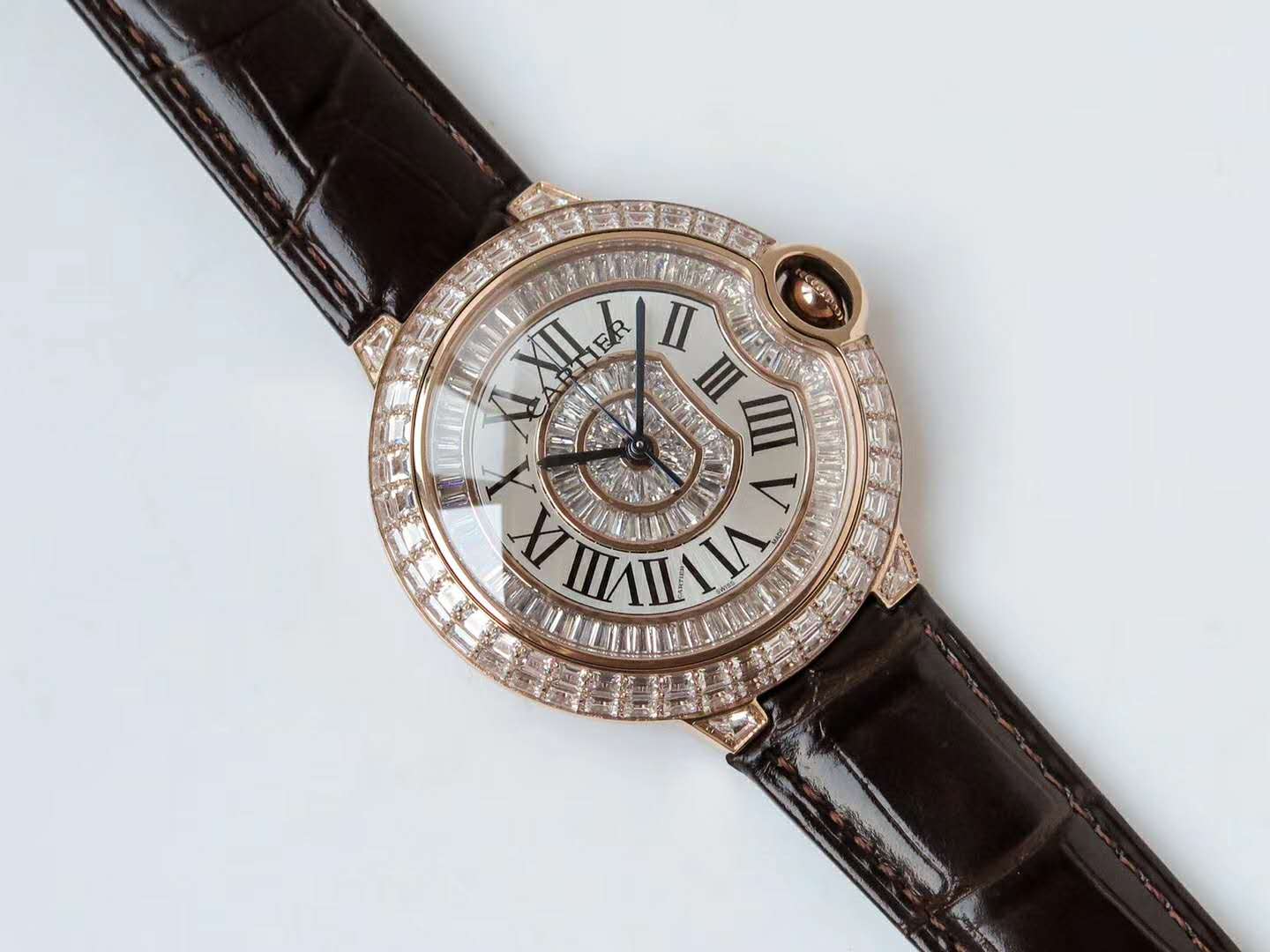 Ballon Bleu de Ca*t1er 42mm White Dial with D1am0nds in Rose Gold