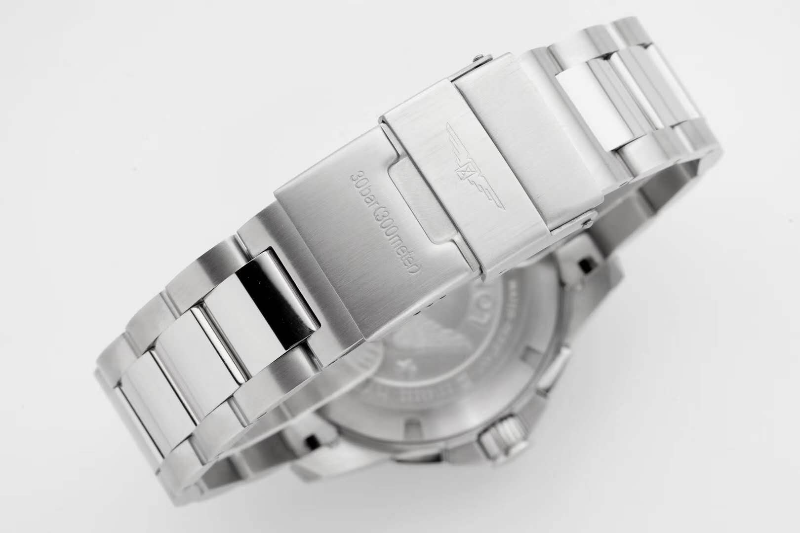 Hydroconquest Green Dial on Bracelet