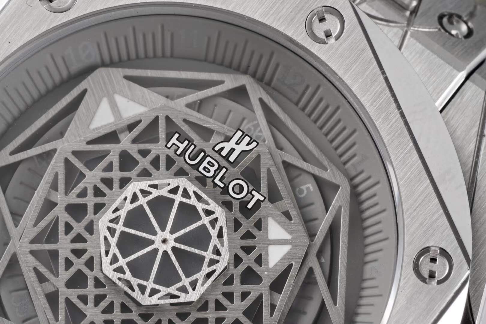 Big Bang Unico Sang Bleu in Steel on Brown Leather Strap