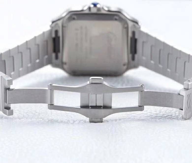 Santos de Ca*t1er White Dial with D1am0nd Bezel in Steel