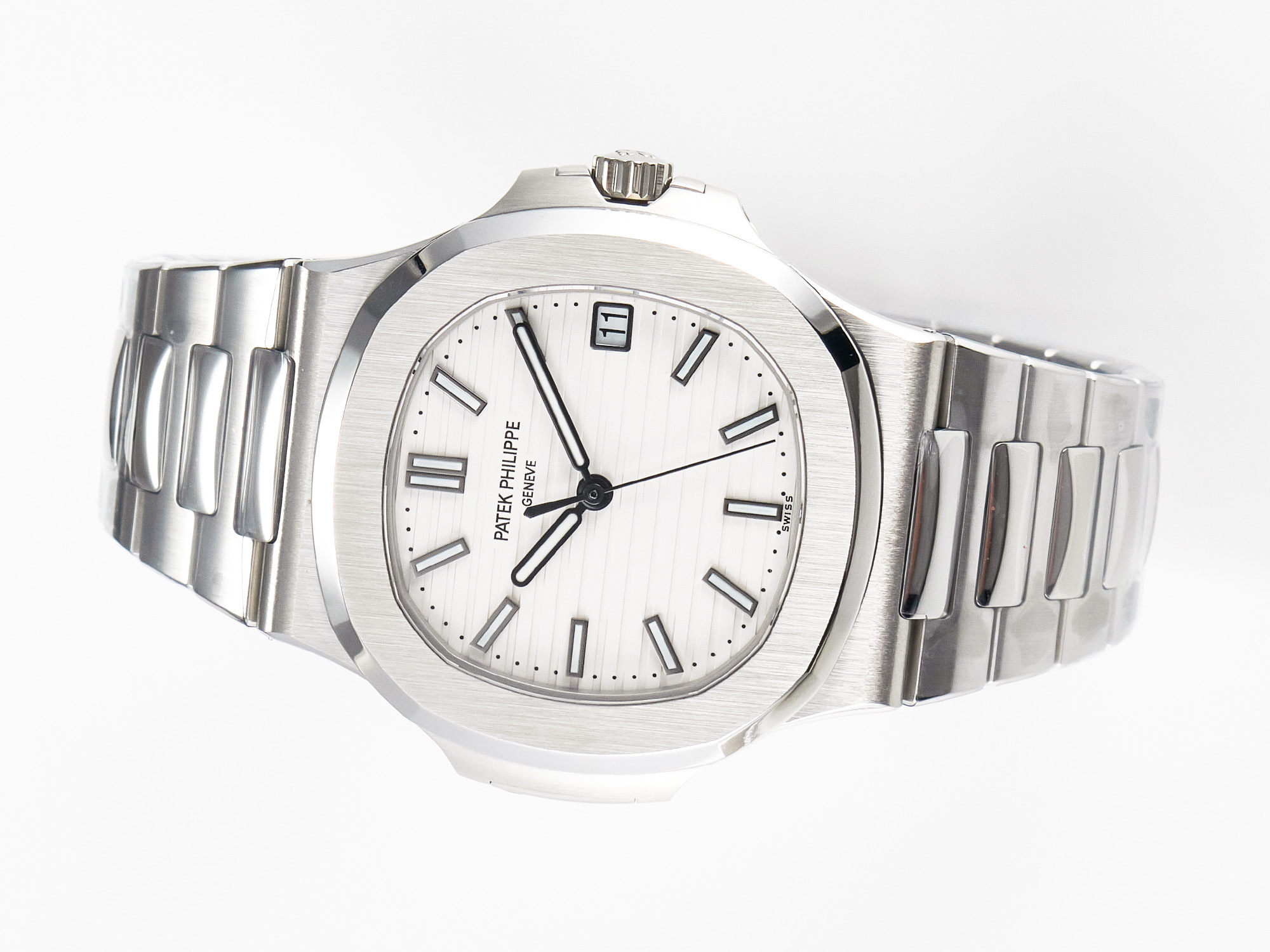 Nautilus 5711 3KF 1:1 Best Edition White Dial on SS Bracelet A324 S*per Clone V2